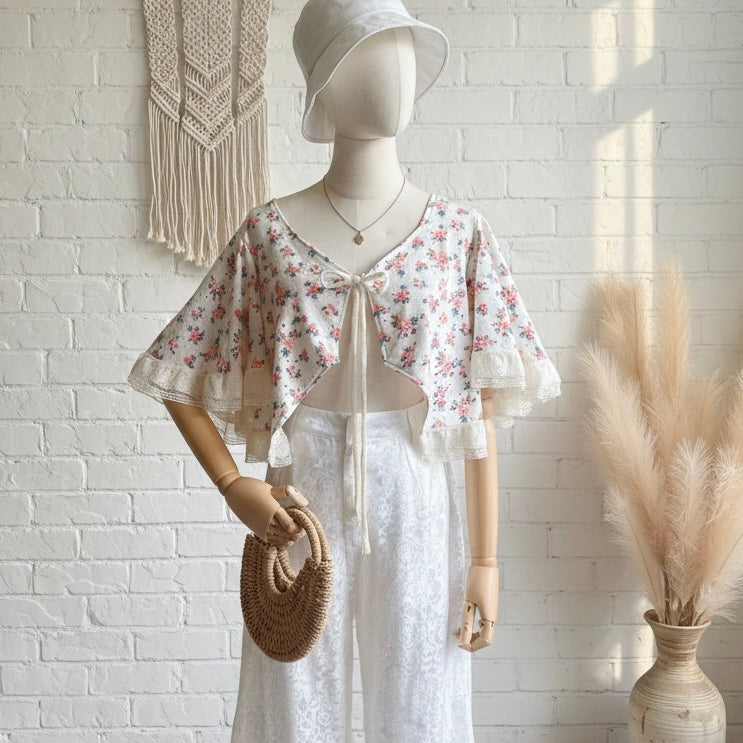 Bethany Floral Eyelet Top