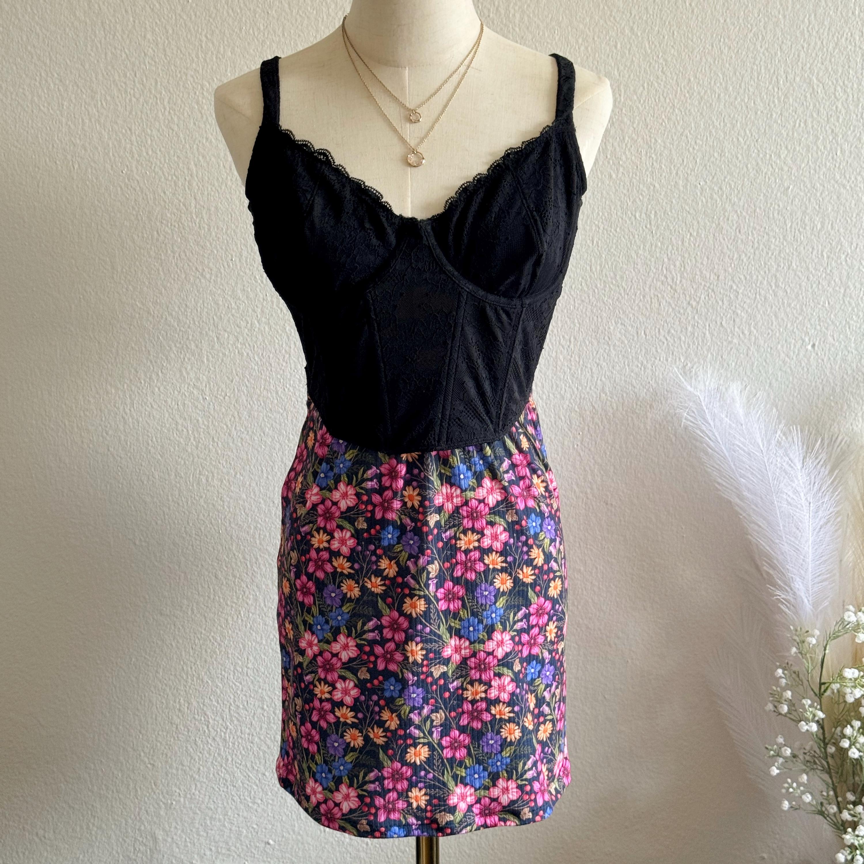 Mila Black Floral Mini Skirt