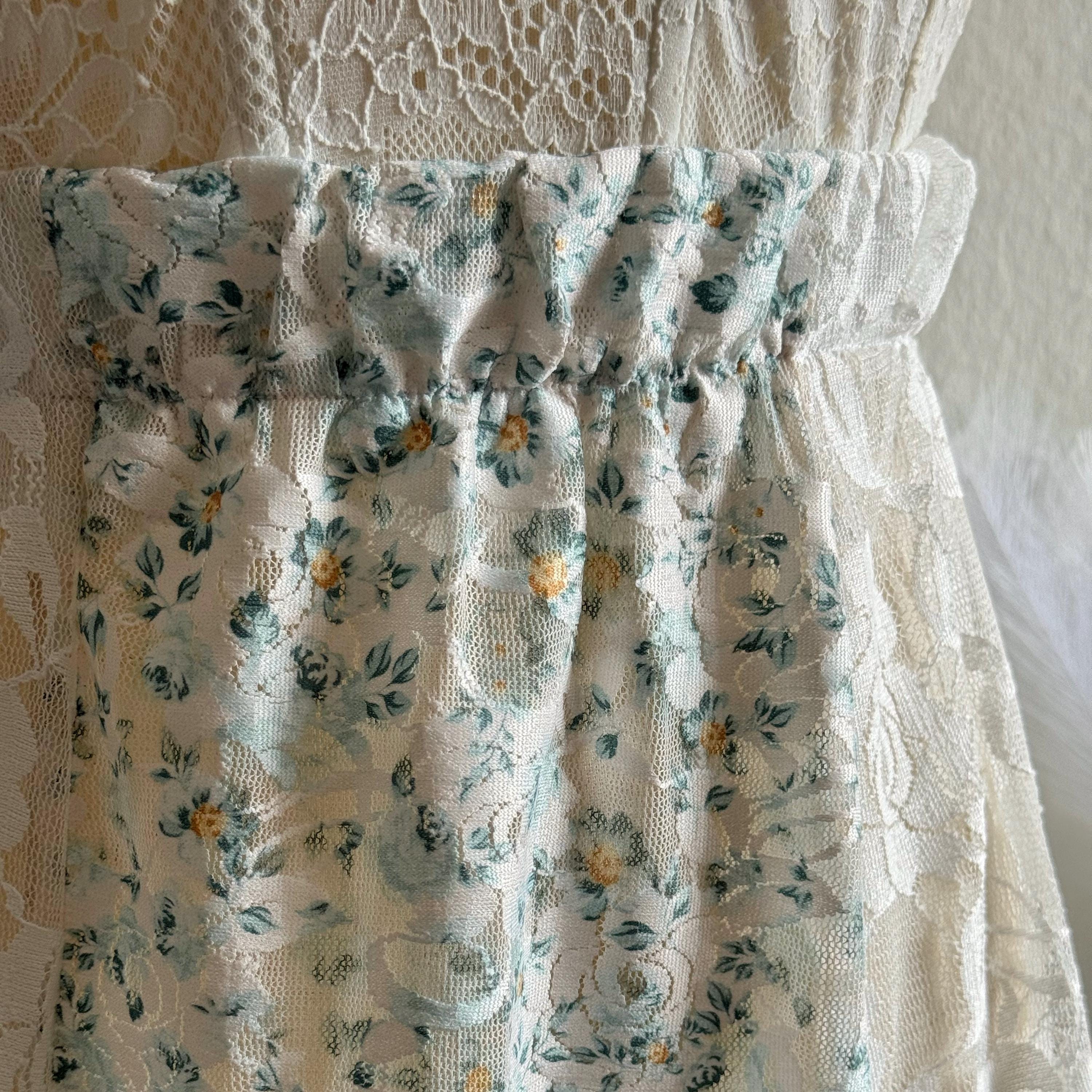 Ellie Two-Tone Floral Lace Skirt